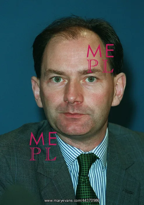  : Michael Forsyth MP