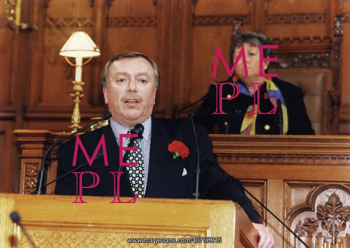 : Michael Haupl on his inauguration as mayor of Vienna : Michael Haupl on his inauguration as mayor of Vienna