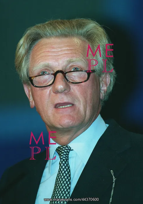 : Michael Heseltine MP