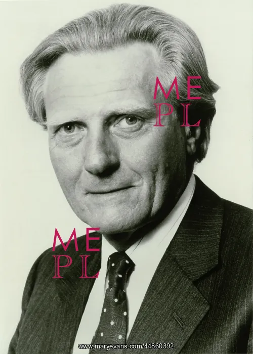  : MICHAEL HESELTINE MP