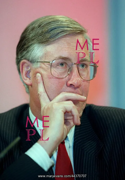  : Michael Meacher MP