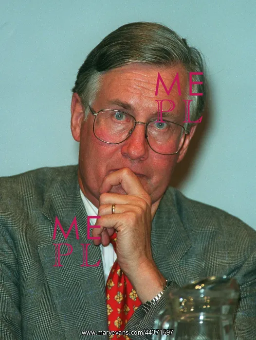  : Michael Meacher MP