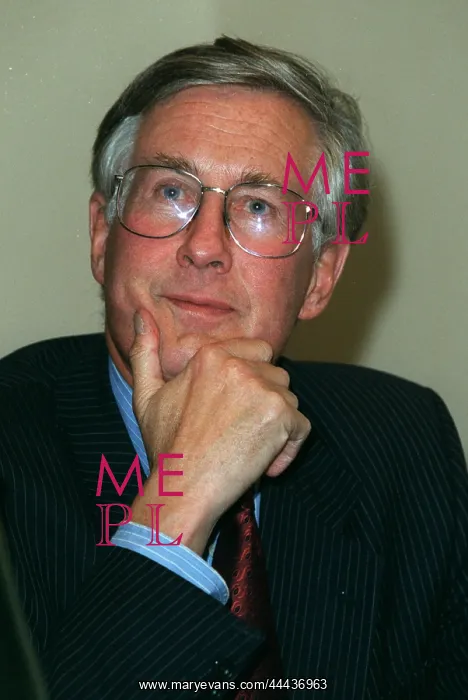  : Michael Meacher MP