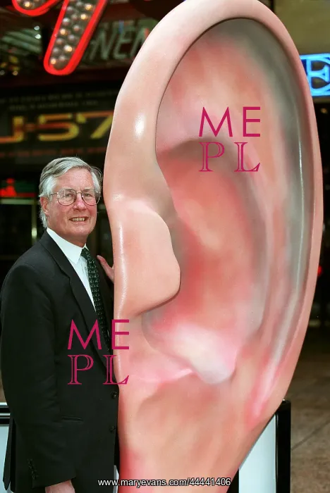  : Michael Meacher MP