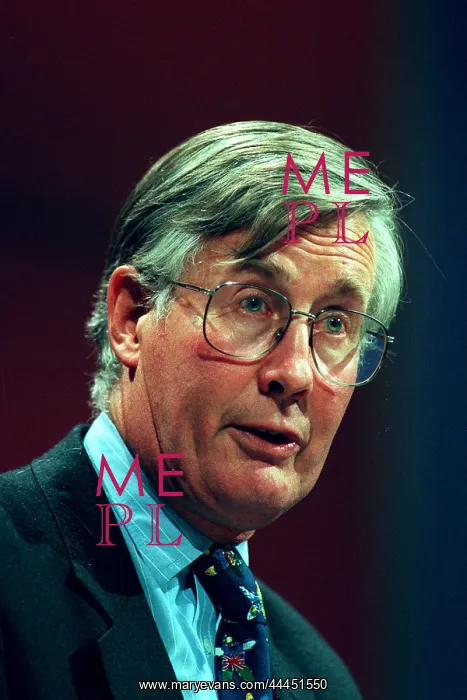 : Michael Meacher MP