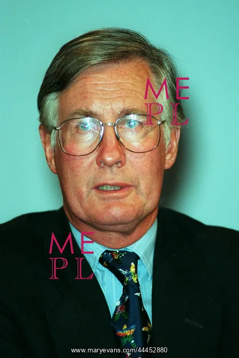  : Michael Meacher MP