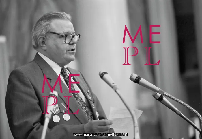 : Michael O'Riordan visits USSR : Michael O'Riordan visits USSR