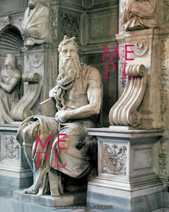 : Michaelangelo Buonarroti Statue of Moses in Church : Michaelangelo Buonarroti Statue of Moses in Church
