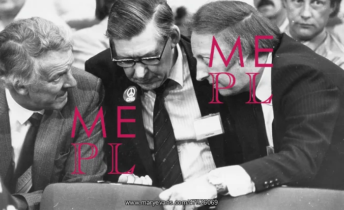 : Mick McGahey with Arthur Scargill and Peter Heathfield : Mick McGahey with Arthur Scargill and Peter Heathfield