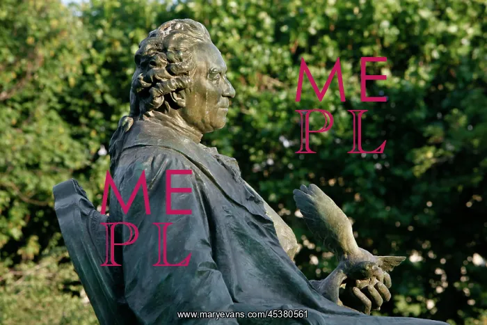 : Mid-length view from the side of the statue of : Mid-length view from the side of the statue of