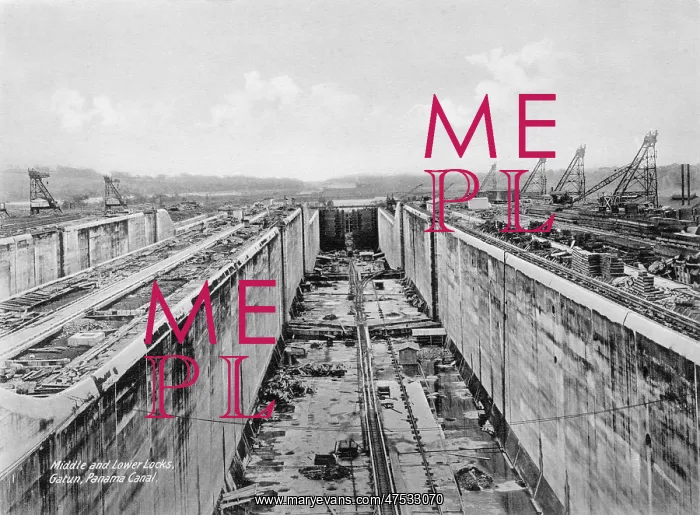  : Middle and Lower Locks, Gatun, Panama Canal