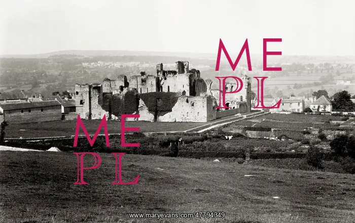 : Middleham Castle, Leyburn Wensleydale, Yorkshire : Middleham Castle, Leyburn Wensleydale, Yorkshire