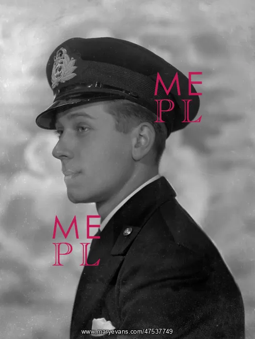  : Midshipman R. Taylor