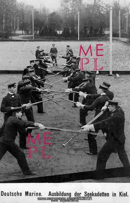 : Midshipmen bayonet in Kiel, 1906 : Midshipmen bayonet in Kiel, 1906