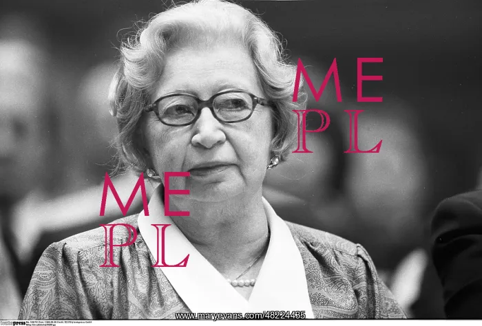 : Miep Gies during a ceremony for the naming of the Anne Frank School in : Miep Gies during a ceremony for the naming of the Anne Frank School in