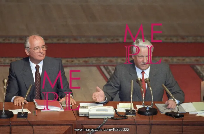 : Mikhail Gorbachev and Boris Yeltsin meet Russian : Mikhail Gorbachev and Boris Yeltsin meet Russian