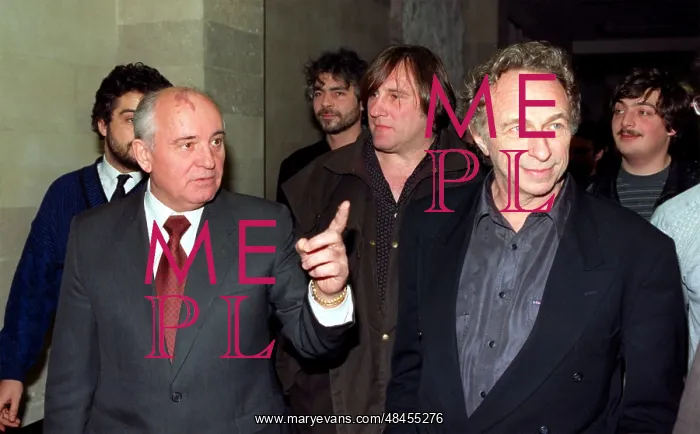 : Mikhail Gorbachev and French cinematographers, 1993 : Mikhail Gorbachev and French cinematographers, 1993