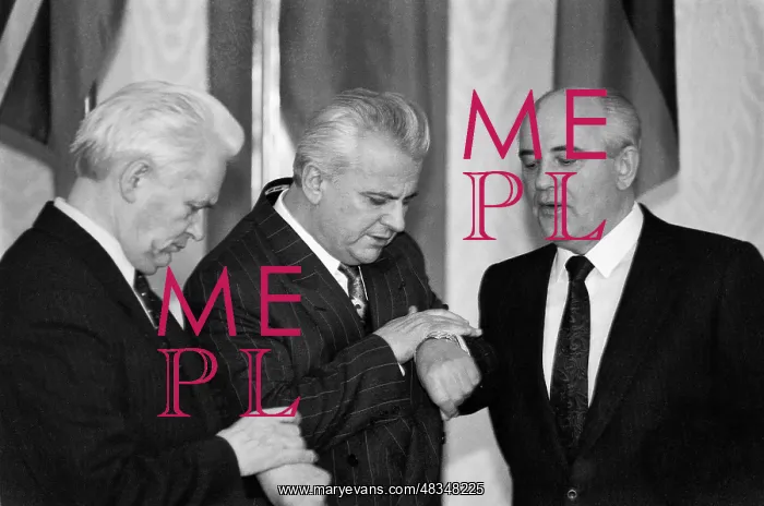 : Mikhail Gorbachev, Leonid Kravchuk and Ivan Silaev : Mikhail Gorbachev, Leonid Kravchuk and Ivan Silaev