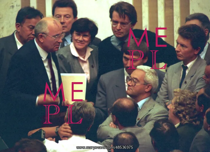 : Mikhail Gorbachev and Peoples Deputies, 1991 : Mikhail Gorbachev and Peoples Deputies, 1991