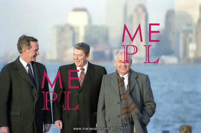 : Mikhail Gorbachev, Ronald Reagan and George Bush, 1988 : Mikhail Gorbachev, Ronald Reagan and George Bush, 1988