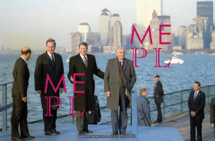 : Mikhail Gorbachev, Ronald Reagan and George Bush, 1988 : Mikhail Gorbachev, Ronald Reagan and George Bush, 1988