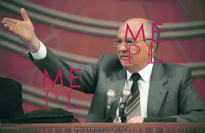 : Mikhail Gorbachev during Russian Party Conference, 1990 : Mikhail Gorbachev during Russian Party Conference, 1990