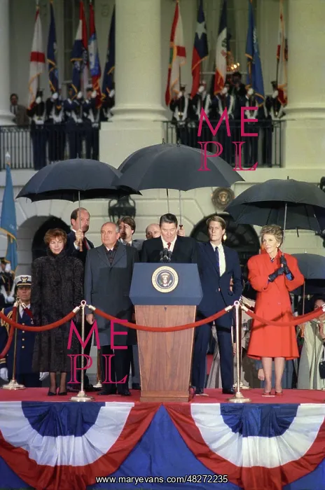 : Mikhail Gorbachev visits USA, 1987 : Mikhail Gorbachev visits USA, 1987
