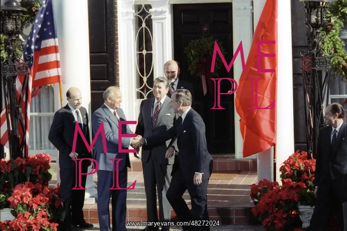 : Mikhail Gorbachev visits USA, 1988 : Mikhail Gorbachev visits USA, 1988