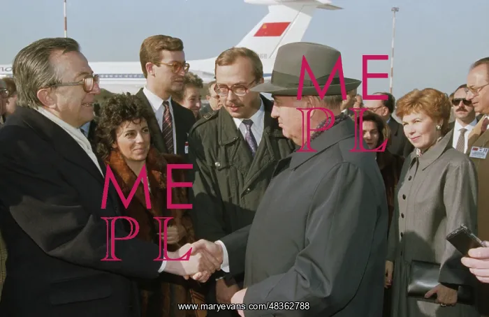 : Mikhail Gorbachev's visit to Italy : Mikhail Gorbachev's visit to Italy