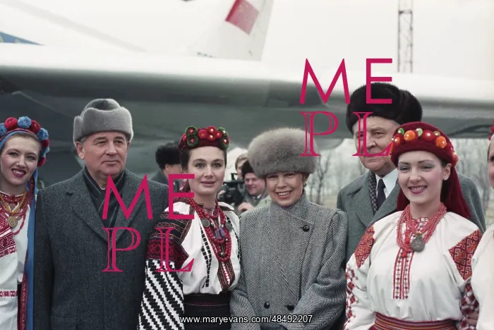 : Mikhail Gorbachev's visit to Kiev : Mikhail Gorbachev's visit to Kiev