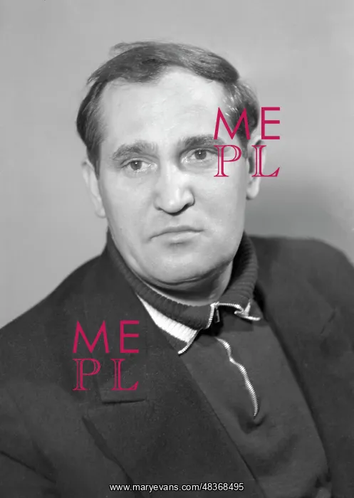 : Mikhail Lukonin : Mikhail Lukonin