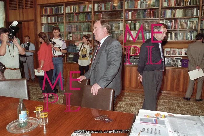 : Mikhail Poltoranin, 1993 : Mikhail Poltoranin, 1993