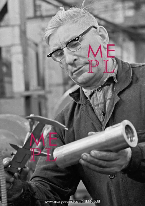 : Mikhail Zakharov, 1976 : Mikhail Zakharov, 1976
