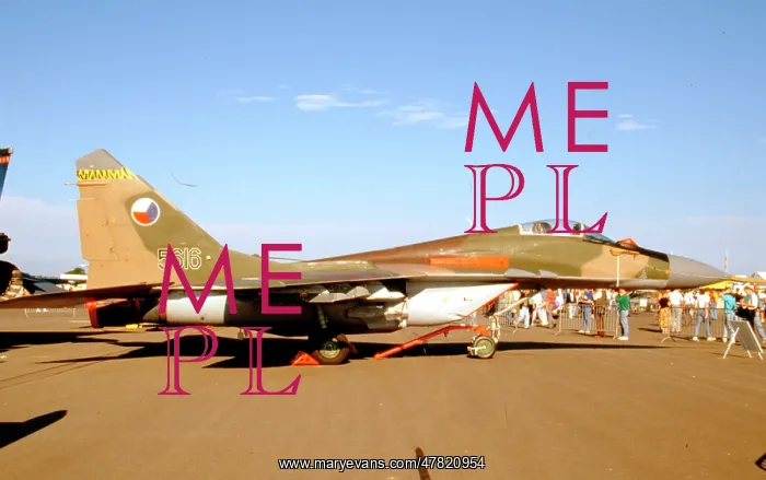 : Mikoyan-Gurevich MiG-29A 5616 : Mikoyan-Gurevich MiG-29A 5616