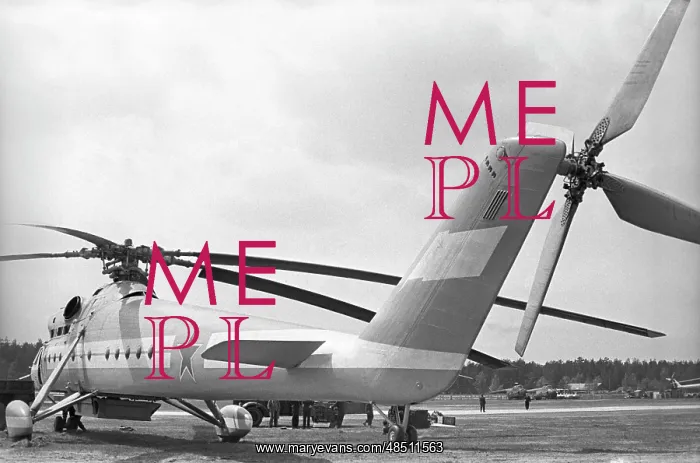 : Mil Mi-10 helicopter, 1965 : Mil Mi-10 helicopter, 1965