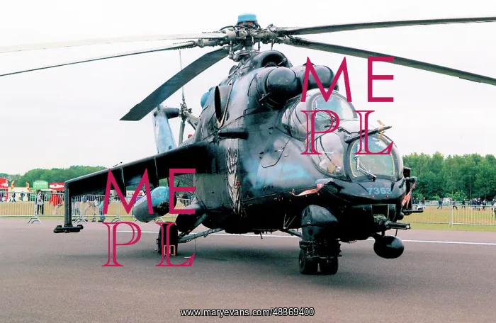 : Mil Mi-24V 7353 : Mil Mi-24V 7353