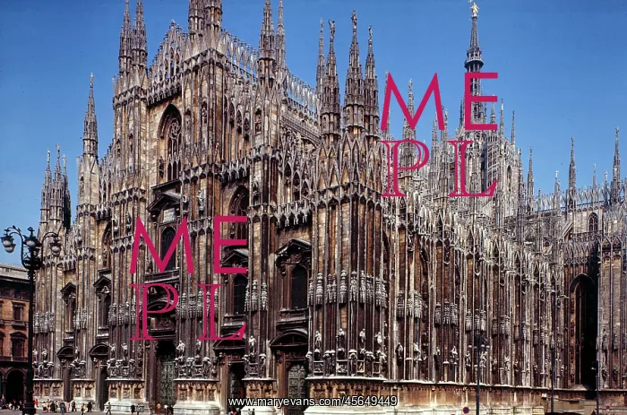 : MILAN CATHEDRAL 1984 : MILAN CATHEDRAL 1984