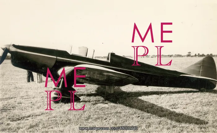 : Miles M12 Mohawk G-AEKW at Heston : Miles M12 Mohawk G-AEKW at Heston