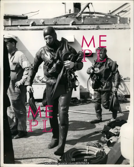  : US Military