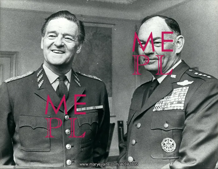 : US Military : US Military