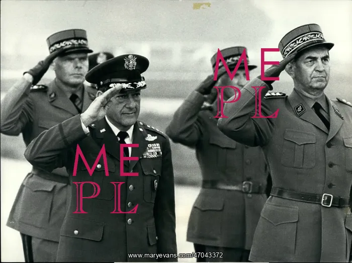 : US Military : US Military