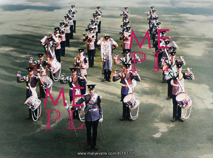 : MILITARY BAND : MILITARY BAND