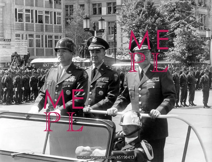 : US military parade in Berlin : US military parade in Berlin