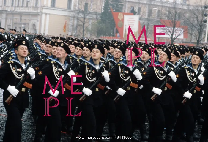 : Military Parade marks 64th anniversary of Great : Military Parade marks 64th anniversary of Great