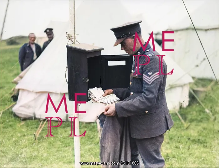 : MILITARY POSTMAN : MILITARY POSTMAN