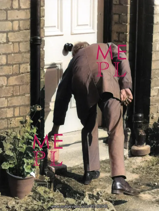 : MILKMAN COLLECTS EMPTY : MILKMAN COLLECTS EMPTY