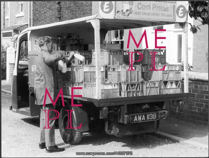 : MILKMAN AND HIS FLOAT : MILKMAN AND HIS FLOAT