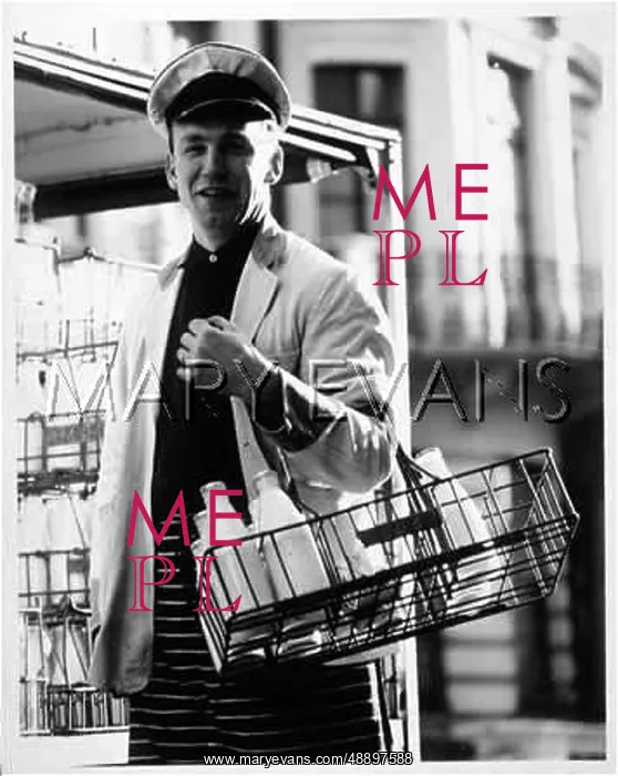  : MILKMAN MAKING DELIVERY