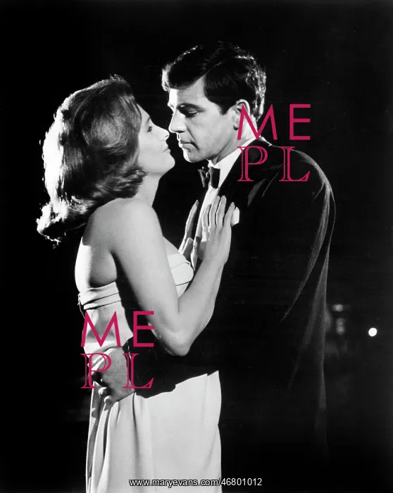 : Millicent Martin - Alan Bates : Millicent Martin - Alan Bates