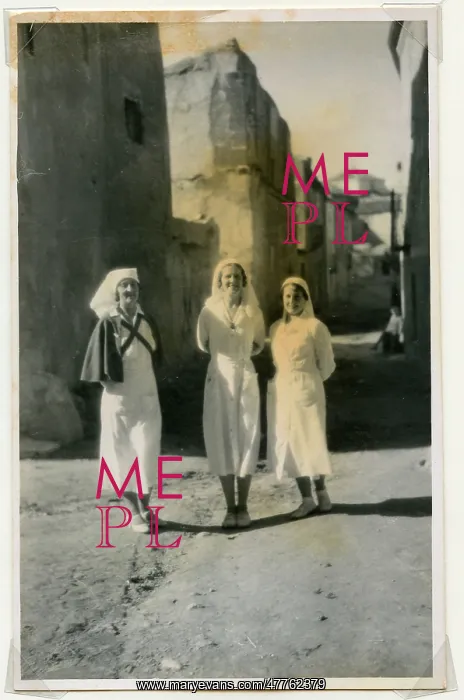 : Millicent Sharples, Renee Shadbolt and Isabel Dodds : Millicent Sharples, Renee Shadbolt and Isabel Dodds